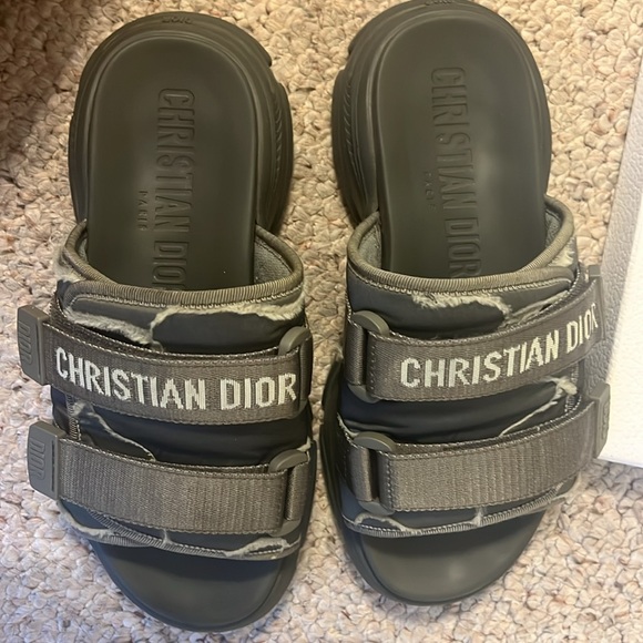 Dior wander slide sz 38 army green - Picture 8 of 9